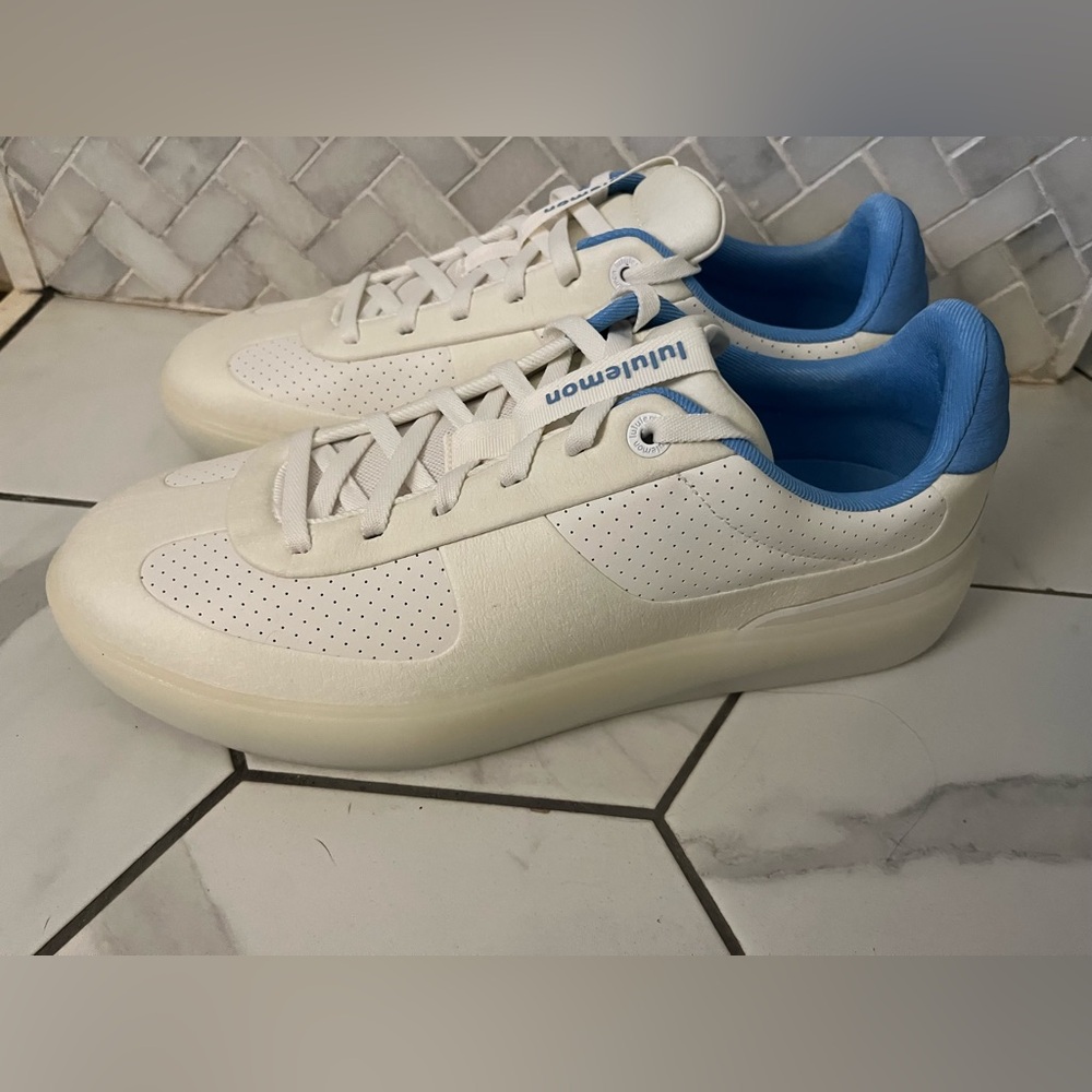 lululemon athletica Men's White Sneakers with Light Blue Lining - Picture 2 of 7
